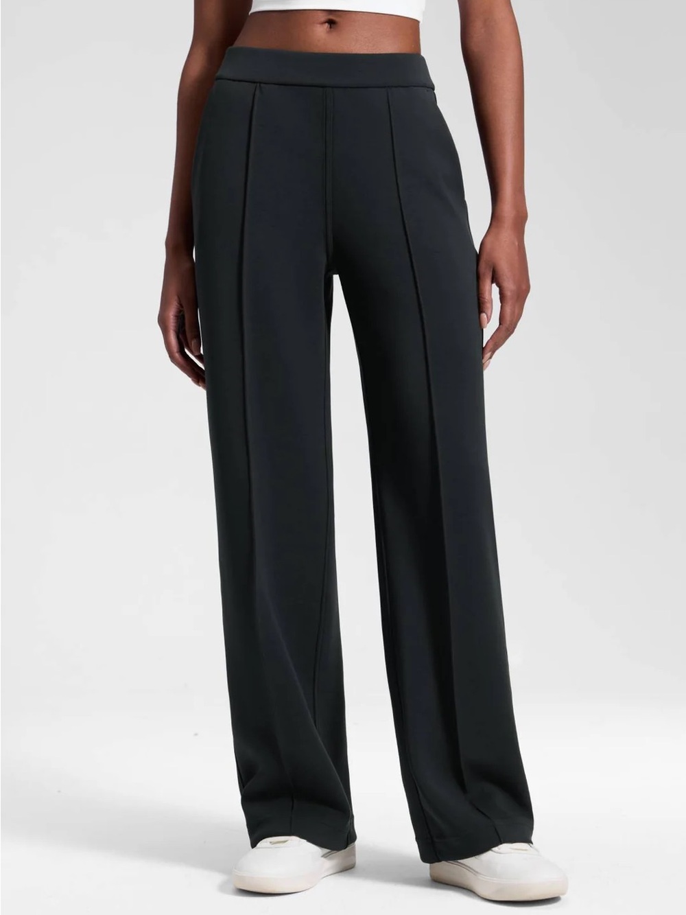 SoftAura Pintuck Straight Leg Sweatpant 30"